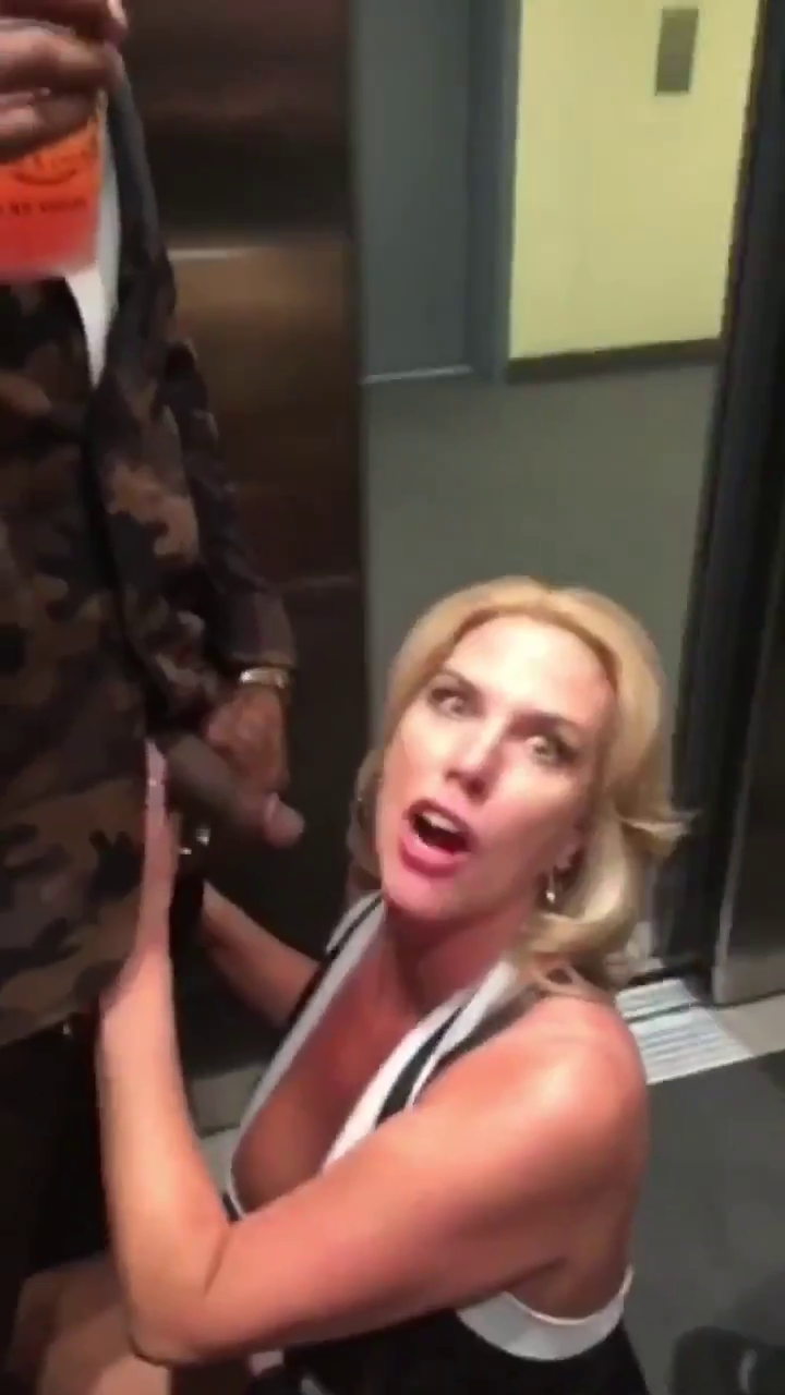 White Classy Blonde Florida Hotwife Jenny sucks BBC in Elevator -...