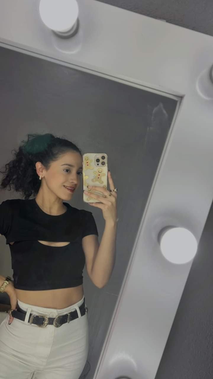 Linda Pineda está de vuelta jaja por ella hago esto me excita tanto #0uvmVYNu