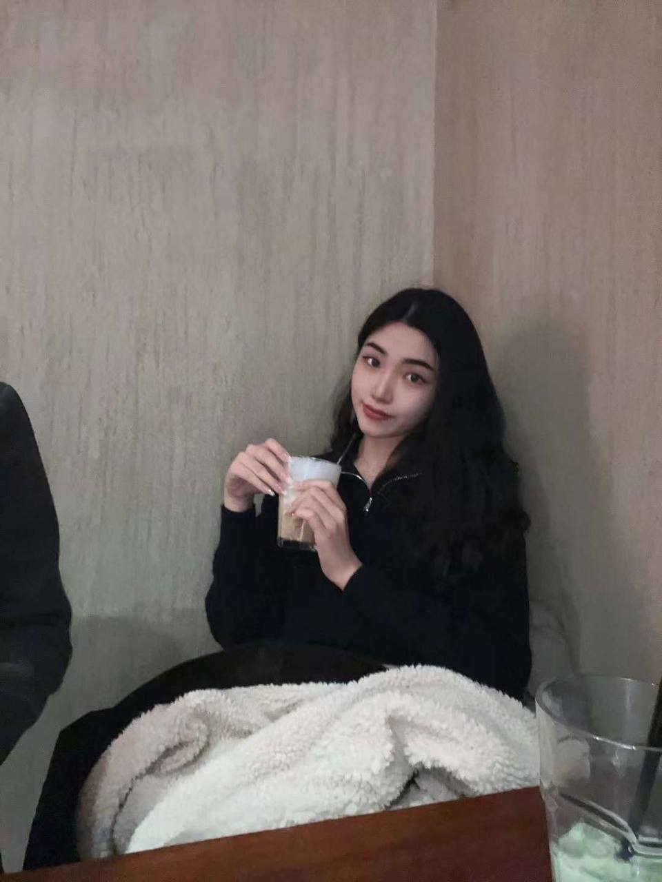 Exotic Asian girl showing #DKPAXUK2