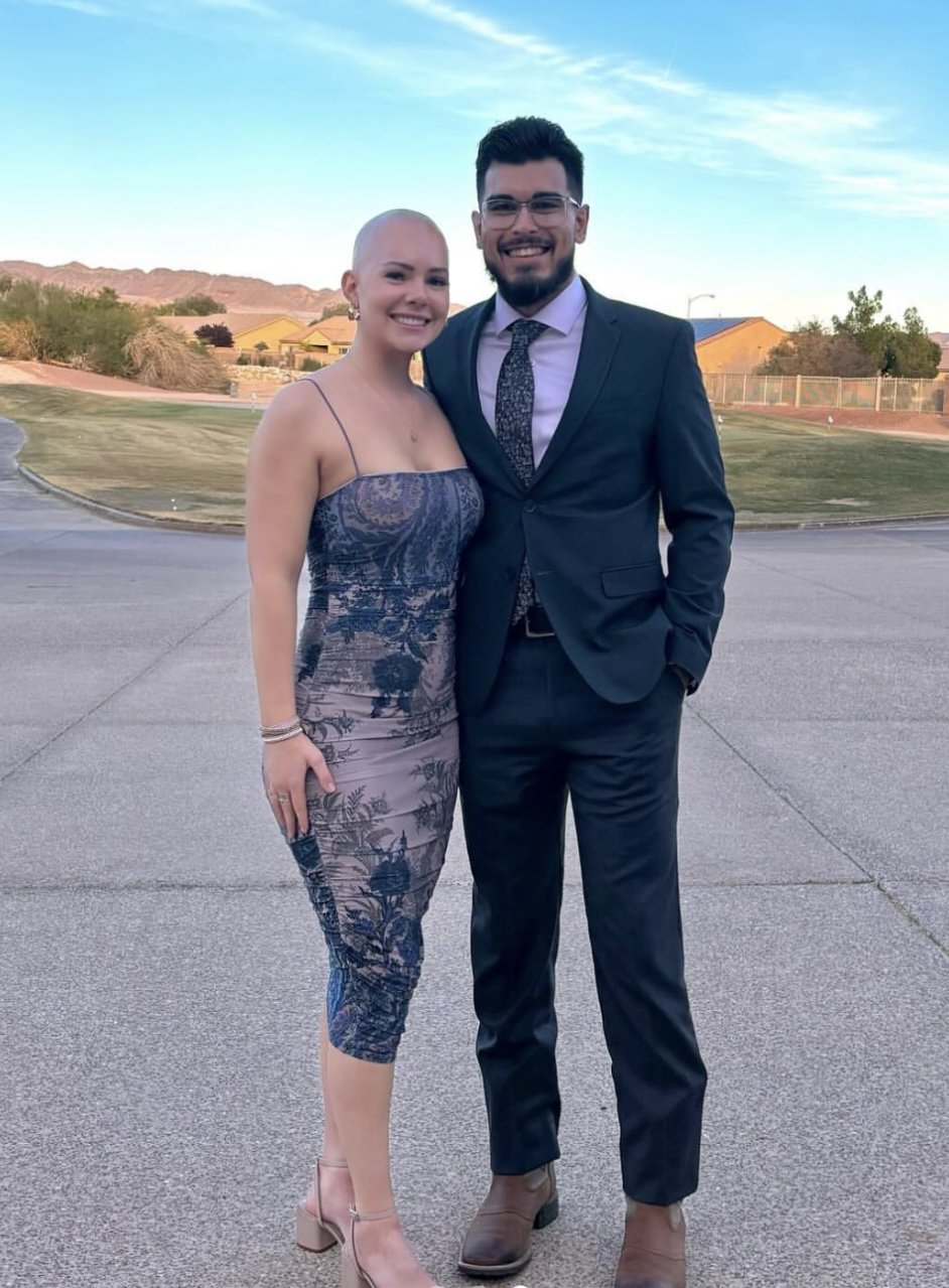 Christian Slut - How hot would it be to drop a load on her bald head? βοΈ π¦ π¨π»β𦲠#gzimCXnI