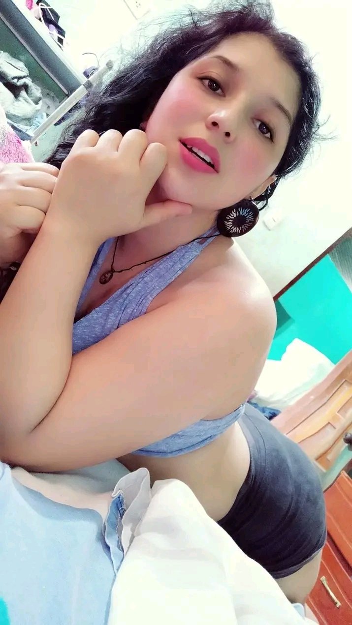 Maestra de colombia Rosi bien putota cuando esta en casa 2 #4XwHglk0