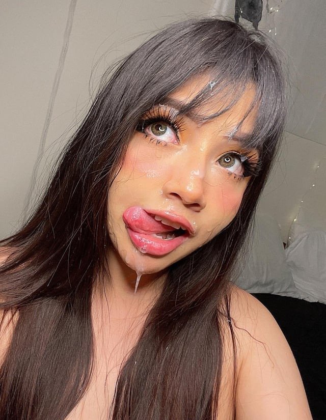 Cum Faces!! 💁🏽‍♀️💁🏻‍♀️💁🏼‍♀️💁🏾‍♀️💁🏿‍♀️🙆🏼‍♀️💦🍆😀 #BC9c0mzE