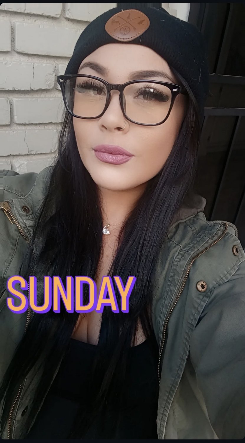 Able to get some nudes from Latina milf. Dm for info #s1pgZOK9